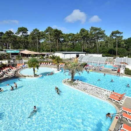 캠프장 Le Chevreuil